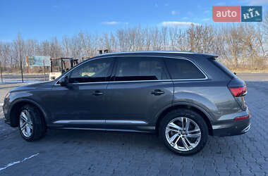 Внедорожник / Кроссовер Audi Q7 2020 в Тернополе