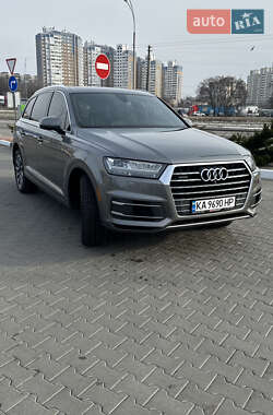 Внедорожник / Кроссовер Audi Q7 2016 в Киеве