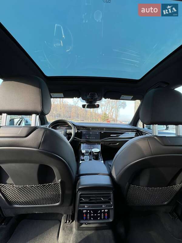 Внедорожник / Кроссовер Audi Q7 2021 в Киеве