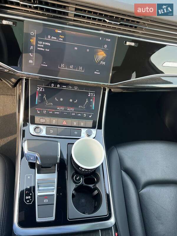 Внедорожник / Кроссовер Audi Q7 2021 в Киеве