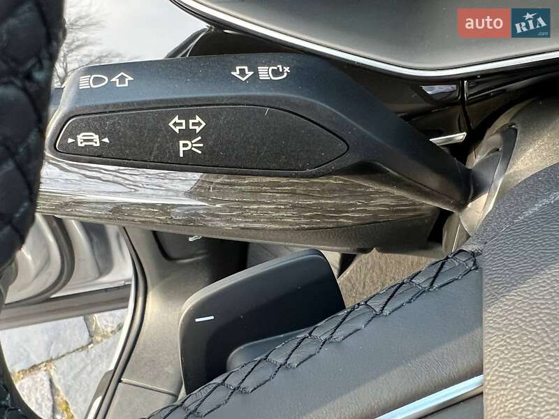 Внедорожник / Кроссовер Audi Q7 2021 в Киеве
