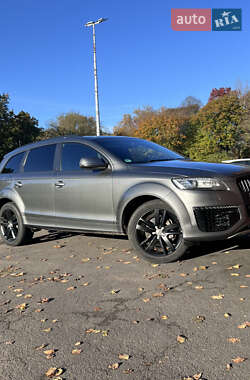 Внедорожник / Кроссовер Audi Q7 2014 в 