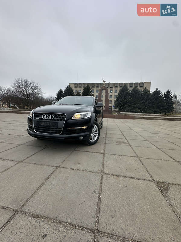 Внедорожник / Кроссовер Audi Q7 2009 в Кропивницком