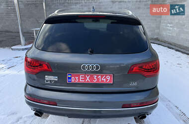 Позашляховик / Кросовер Audi Q7 2013 в Рівному