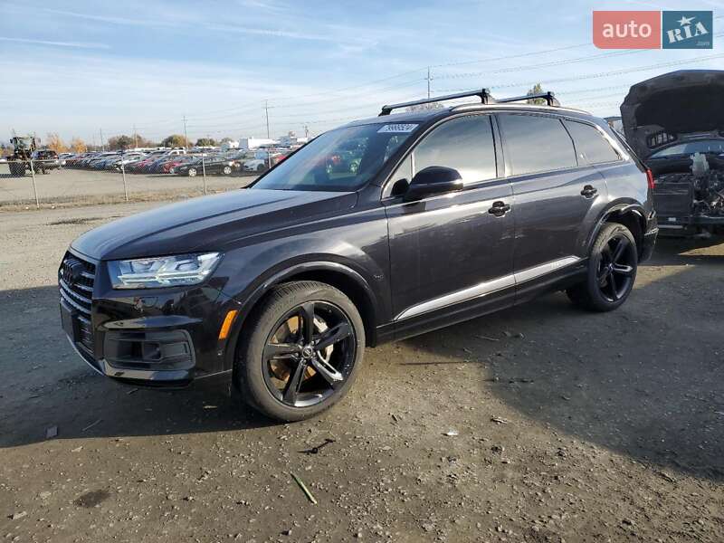 Позашляховик / Кросовер Audi Q7 2019 в Києві