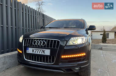 Позашляховик / Кросовер Audi Q7 2013 в Ладижині