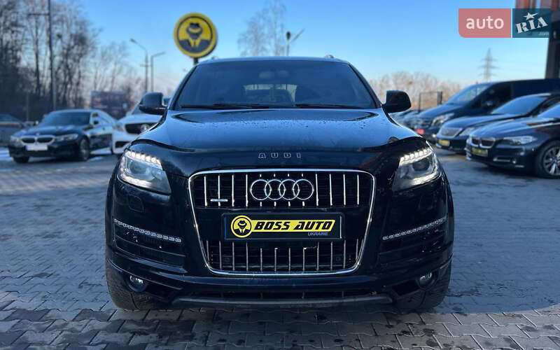 Внедорожник / Кроссовер Audi Q7 2012 в Черновцах