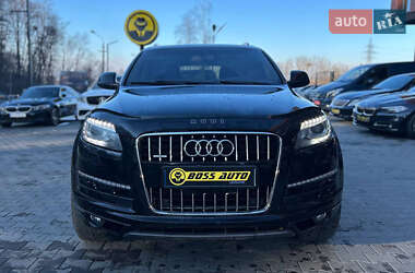 Внедорожник / Кроссовер Audi Q7 2012 в 