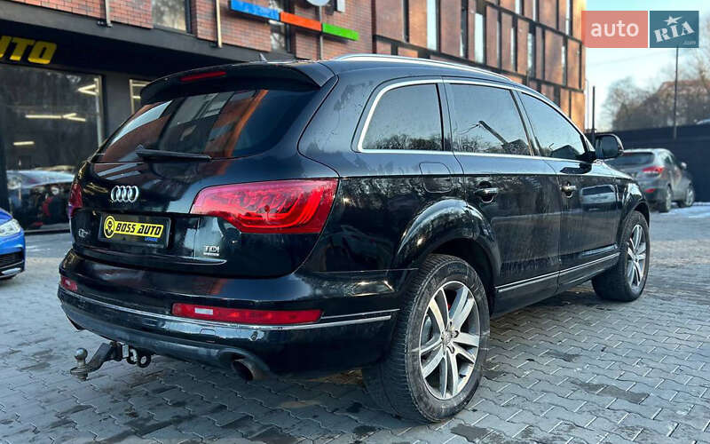 Внедорожник / Кроссовер Audi Q7 2012 в Черновцах