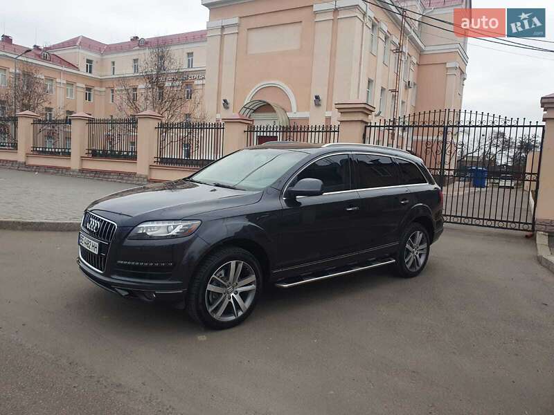 Позашляховик / Кросовер Audi Q7 2013 в Миколаєві