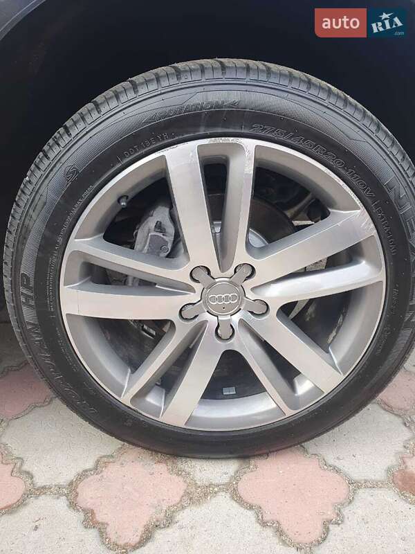 Позашляховик / Кросовер Audi Q7 2013 в Миколаєві