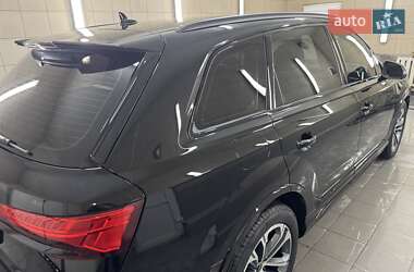 Позашляховик / Кросовер Audi Q7 2025 в Умані