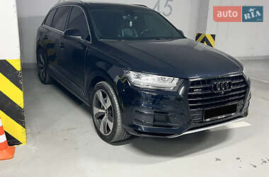 Позашляховик / Кросовер Audi Q7 2016 в Полтаві