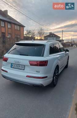 Внедорожник / Кроссовер Audi Q7 2018 в Киеве