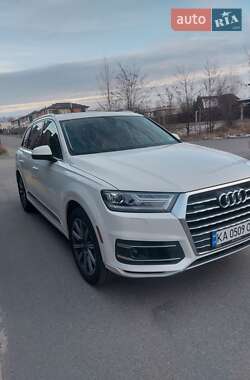 Внедорожник / Кроссовер Audi Q7 2018 в Киеве