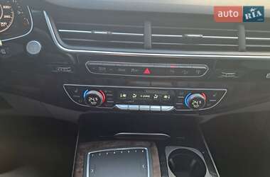 Внедорожник / Кроссовер Audi Q7 2016 в Хмельницком