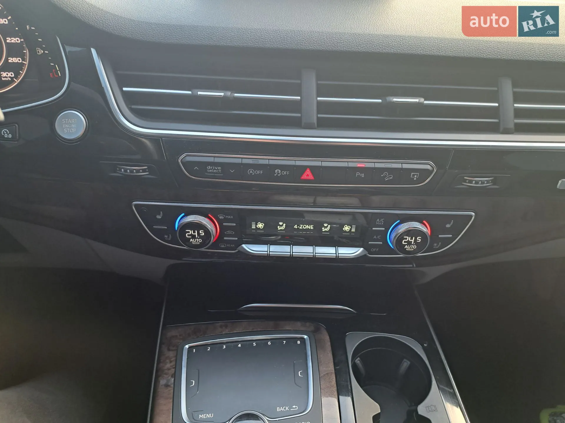 2016 Audi Q7 - мініатюра 9