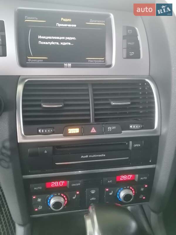 Внедорожник / Кроссовер Audi Q7 2013 в Луцке