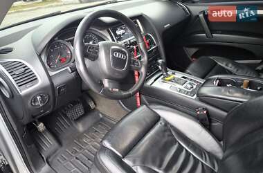 Внедорожник / Кроссовер Audi Q7 2006 в 