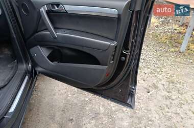 Внедорожник / Кроссовер Audi Q7 2007 в 