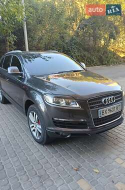 Позашляховик / Кросовер Audi Q7 2007 в Бучі