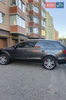 Позашляховик / Кросовер Audi Q7 2007 в Бучі