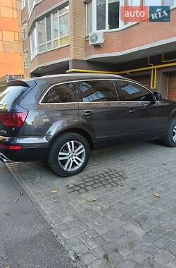 Позашляховик / Кросовер Audi Q7 2007 в Бучі