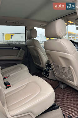 Внедорожник / Кроссовер Audi Q7 2013 в Луцке