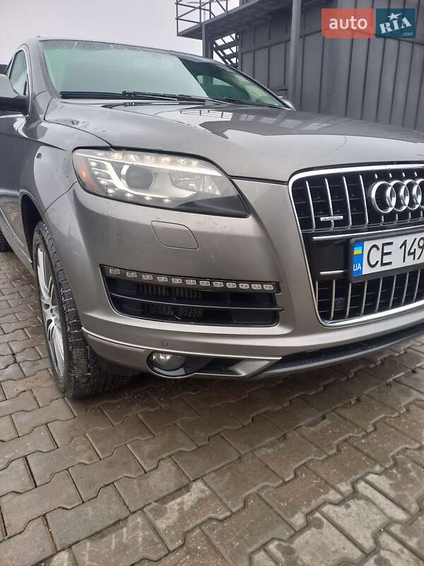 Внедорожник / Кроссовер Audi Q7 2009 в 