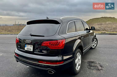 Внедорожник / Кроссовер Audi Q7 2014 в 