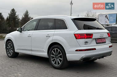 Внедорожник / Кроссовер Audi Q7 2016 в Хмельницком