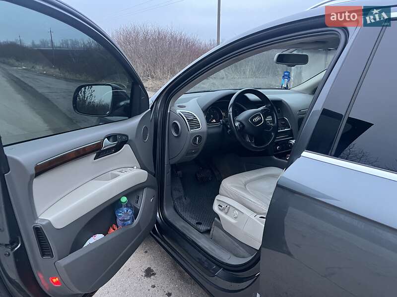 Внедорожник / Кроссовер Audi Q7 2012 в Хмельнике фото 11 Внедорожник / Кроссовер Audi Q7 2012 в Хмельнике