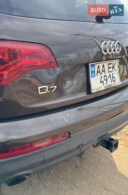 Позашляховик / Кросовер Audi Q7 2011 в Самборі