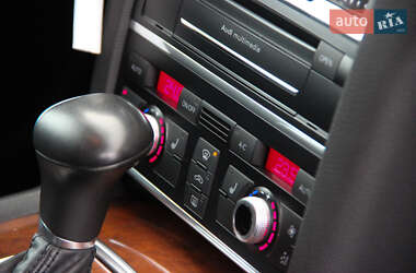 Внедорожник / Кроссовер Audi Q7 2013 в 