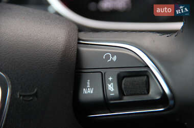 Внедорожник / Кроссовер Audi Q7 2013 в 