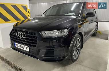 Внедорожник / Кроссовер Audi Q7 2019 в 