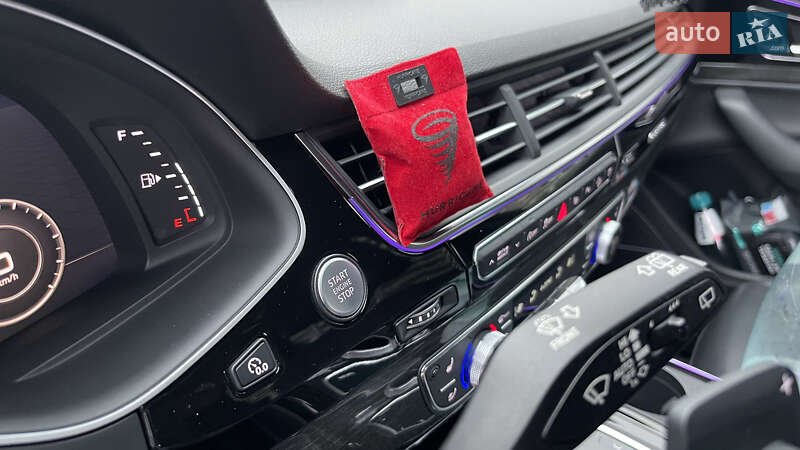 Позашляховик / Кросовер Audi Q7 2019 в Києві