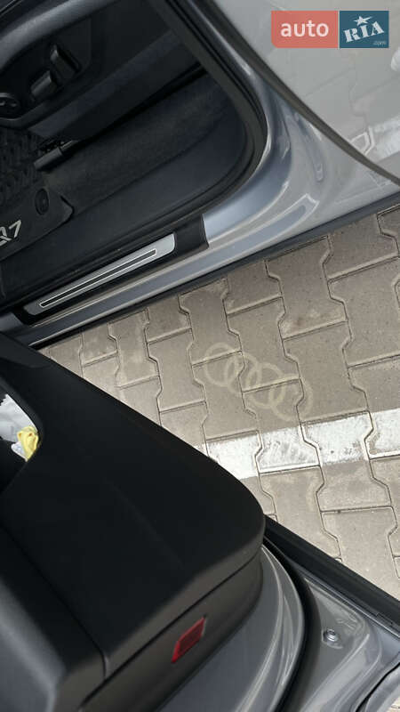 Позашляховик / Кросовер Audi Q7 2019 в Києві