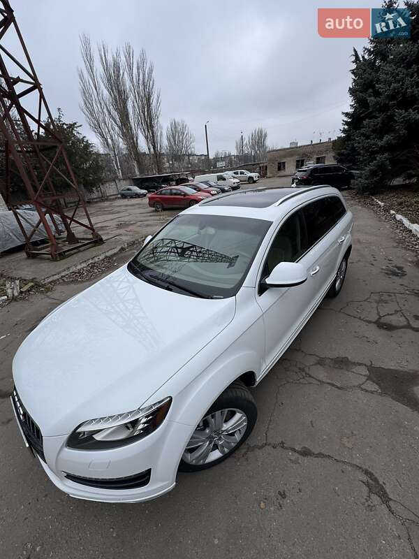 Внедорожник / Кроссовер Audi Q7 2010 в Запорожье
