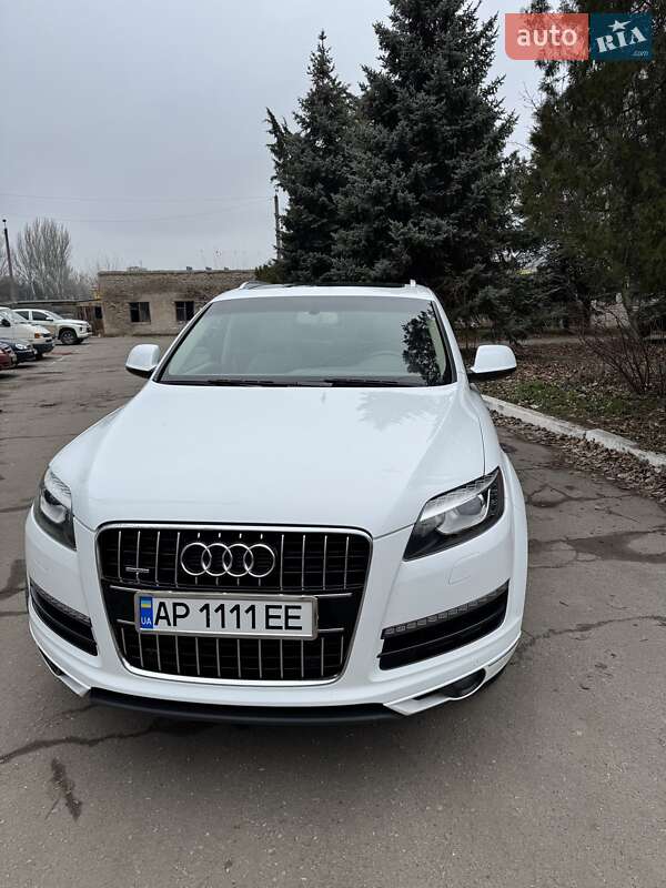 Внедорожник / Кроссовер Audi Q7 2010 в Запорожье