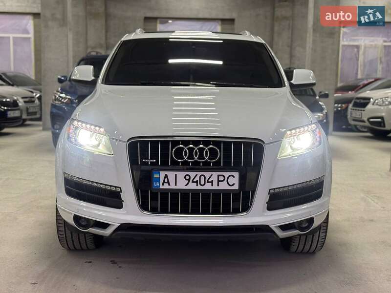 Внедорожник / Кроссовер Audi Q7 2013 в Каменском