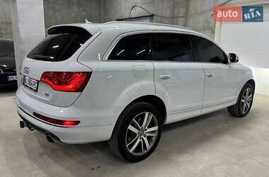 Внедорожник / Кроссовер Audi Q7 2013 в Каменском