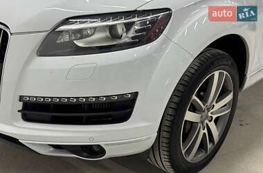 Внедорожник / Кроссовер Audi Q7 2013 в Каменском