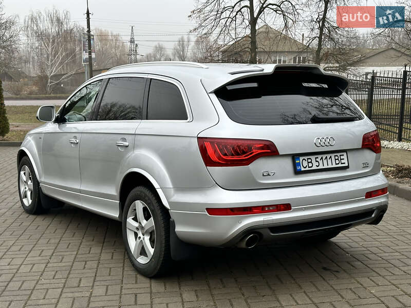 Позашляховик / Кросовер Audi Q7 2012 в Прилуках