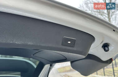 Внедорожник / Кроссовер Audi Q7 2012 в 