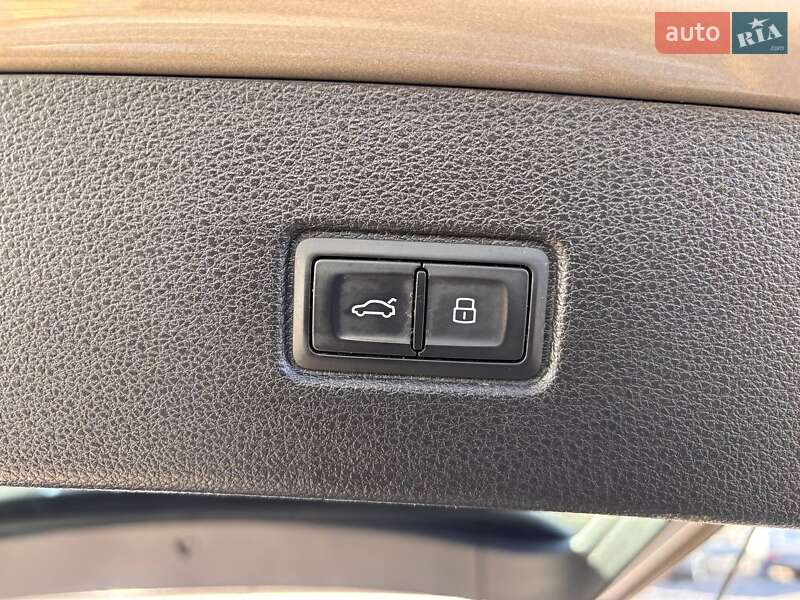 Внедорожник / Кроссовер Audi Q7 2017 в Львове фото 24 Внедорожник / Кроссовер Audi Q7 2017 в Львове