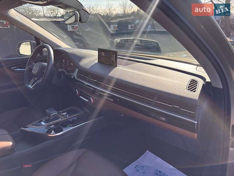 Внедорожник / Кроссовер Audi Q7 2017 в Львове фото 27 Внедорожник / Кроссовер Audi Q7 2017 в Львове