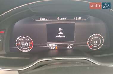 Внедорожник / Кроссовер Audi Q7 2017 в Ровно