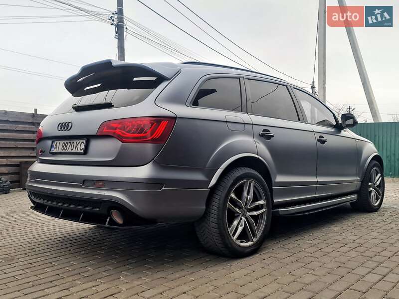 Внедорожник / Кроссовер Audi Q7 2011 в Буче
