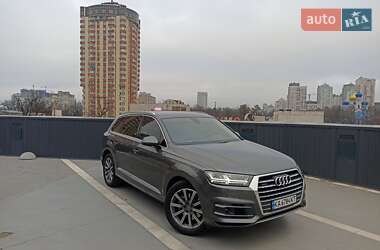 Позашляховик / Кросовер Audi Q7 2019 в Києві